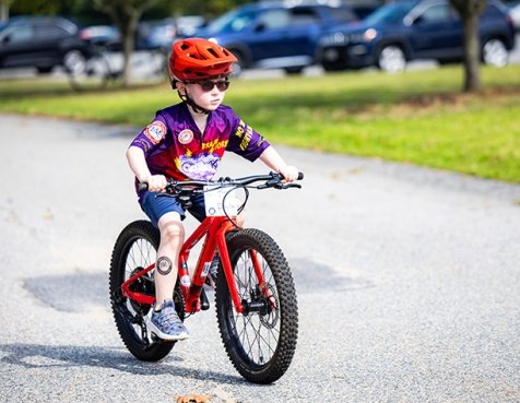 A young PMC rider on the course